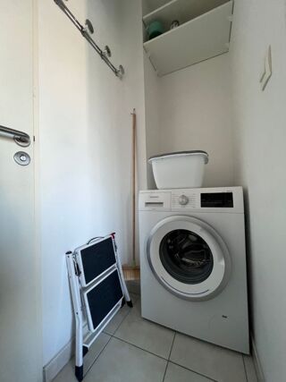  Appartement à louer 4 pièces 90 m²