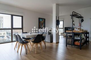  Appartement à vendre 5 pièces 95 m²