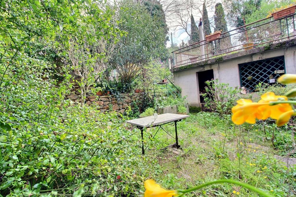 Maison de charme avec jardin et terrasse , Village des Corbières