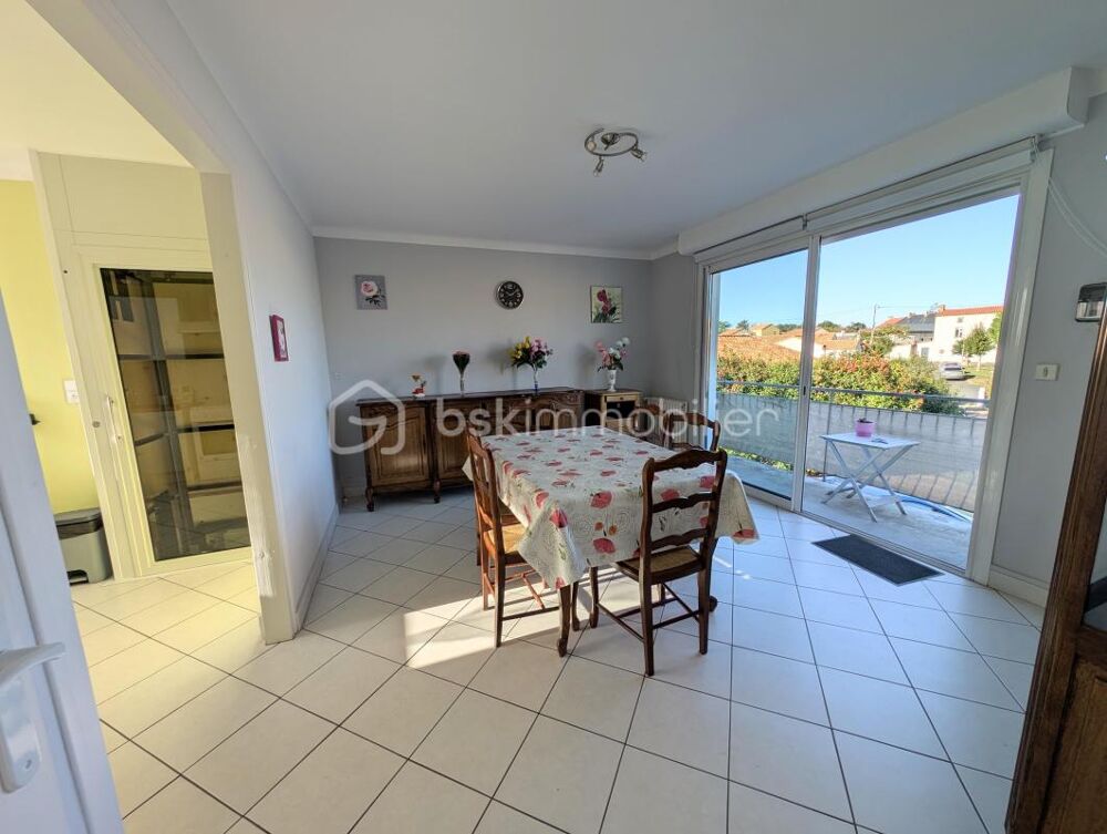 Vente Maison Maison 3 chambres et un bureau centre bourg de Saint-Julien-de-Concelles Saint julien de concelles