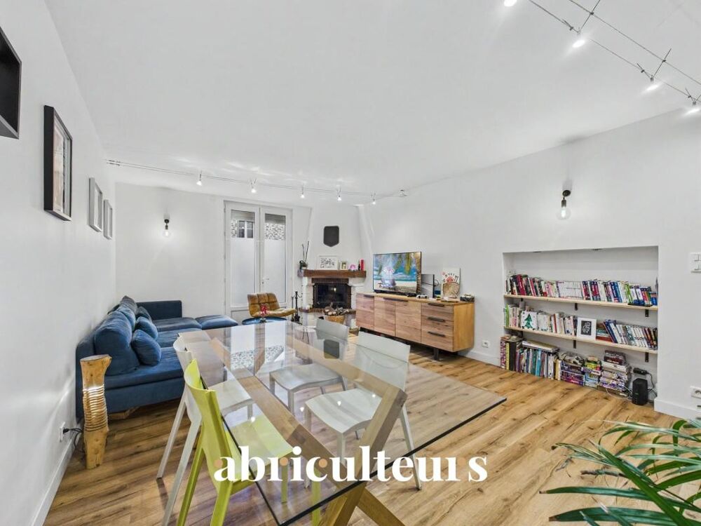 Vente Maison Plein bourg, jolie maison ancienne parfaitement rénovée - 2 chambres, terrasse, jardin et dépendance possible - Couëron 44220 Coueron