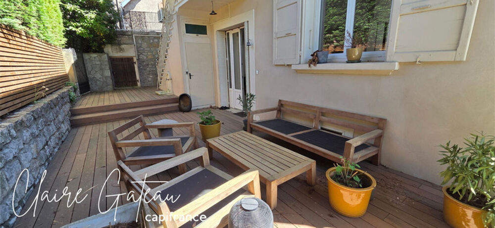 Maison à vendre 6 pièces TRESSERVE (73) Charme et volumes au coeur du village