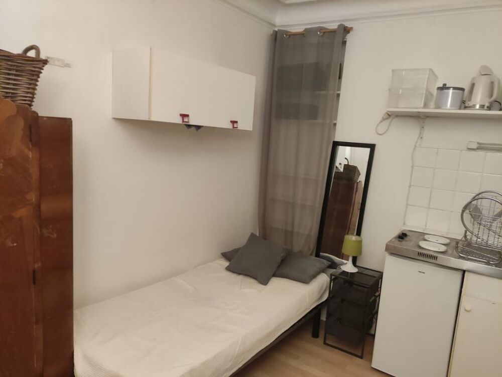 Location Appartement Studio de 12m2 à louer sur Paris 15 Paris 15