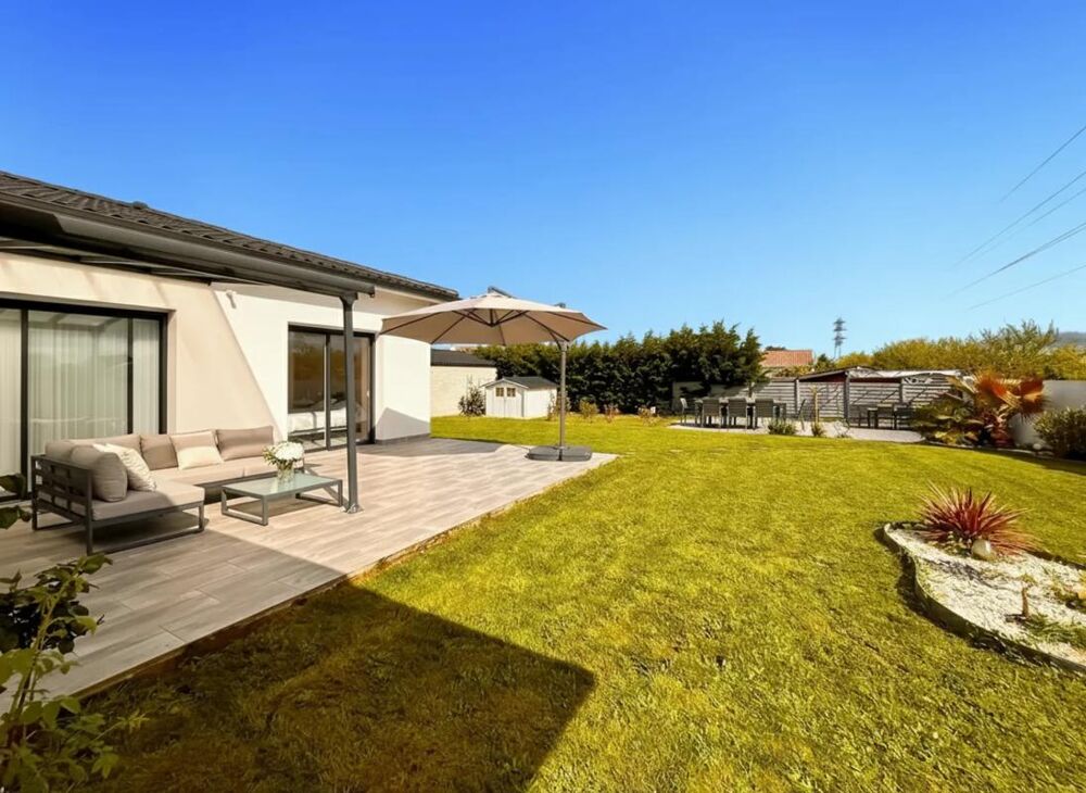 Vente Maison Maison 3 chambres de 125m2 avec piscine à Montauban Montauban