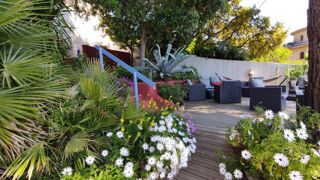 Maison à vendre 15 + pièces 360 m²