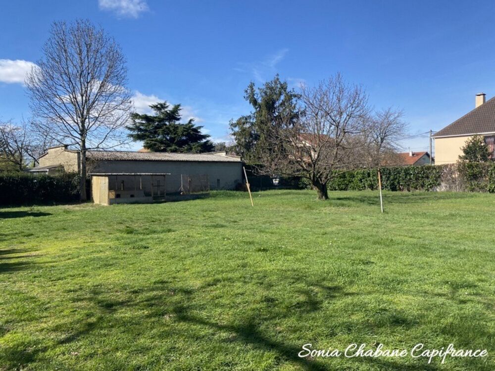 Vente Terrain A vendre sur SAINT-PRIEST MANISSIEUX (69 800) - Terrain plat constructible de 1 004 m² Manissieux