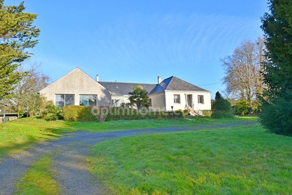 Vente Maison Maison familiale de plain-pied avec grande piscine intérieure, aux portes de la Gacilly La gacilly