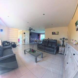  Villa  vendre 4 pices 108 m