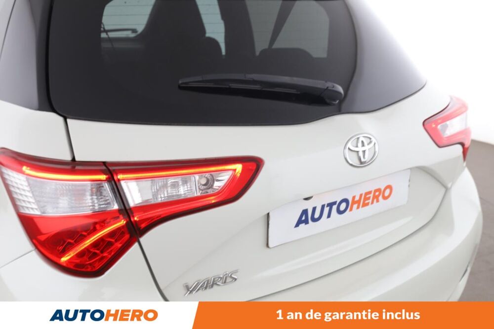 Yaris 1.5 VVT-i Collection 5P 111 ch 2017 occasion 92130 Issy-les-Moulineaux