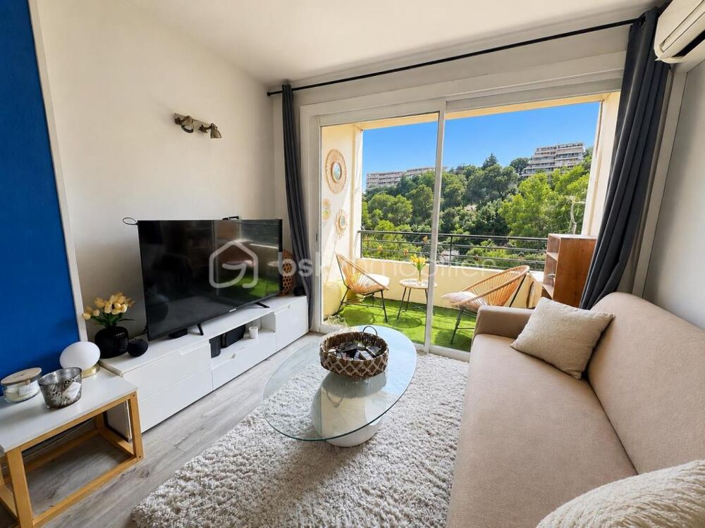 NICE OUEST  3 PIÈCES TRAVERSANT AVEC BALCON  CAVE