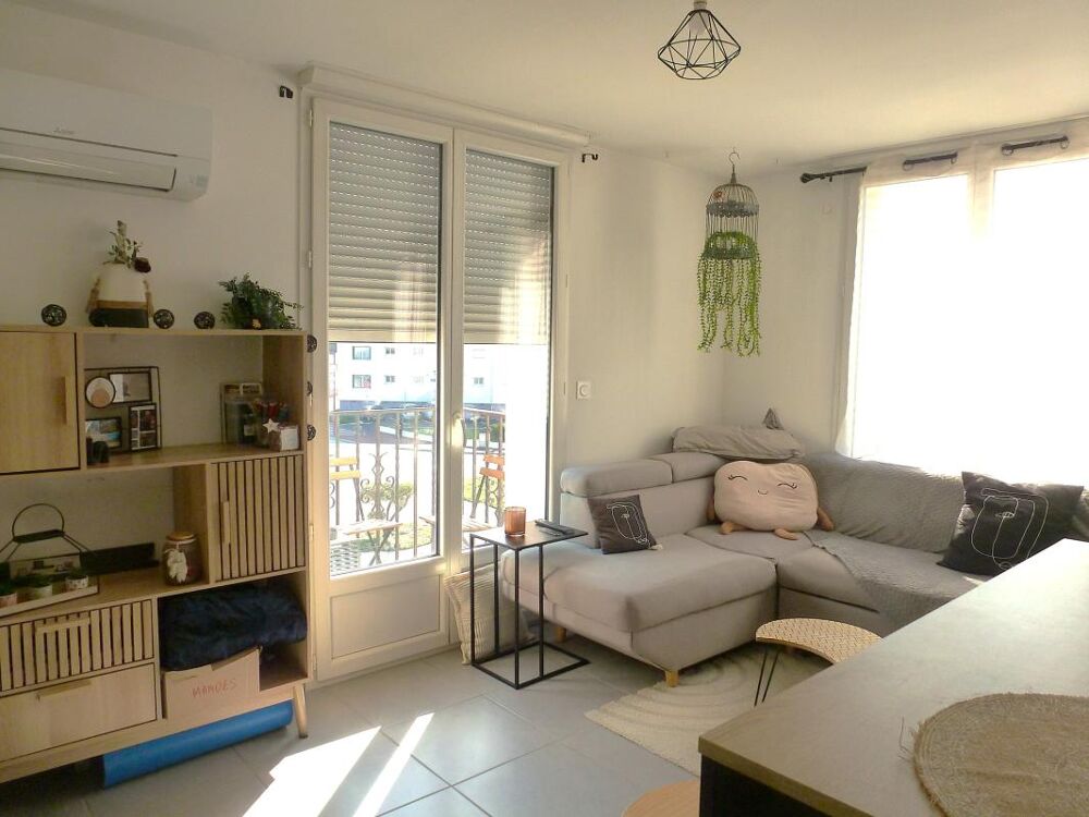 Vente Appartement Appartement T2 rénové Port la nouvelle