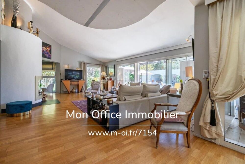 Vente Maison Référence : 7154-VCL - Maison dans un cocon de verdure - 3 chambres, un bureau, une dépendance - BOUC BEL AIR Bouc bel air
