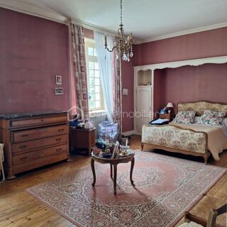  Maison à vendre 12 pièces 326 m²