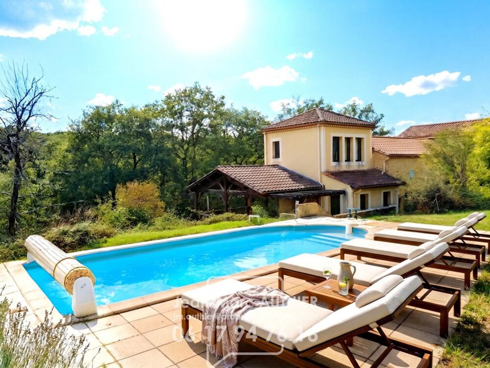 Propriété de charme, 212 m2, 6 chambres, piscine chauffée sur 6774 m2 de jardin