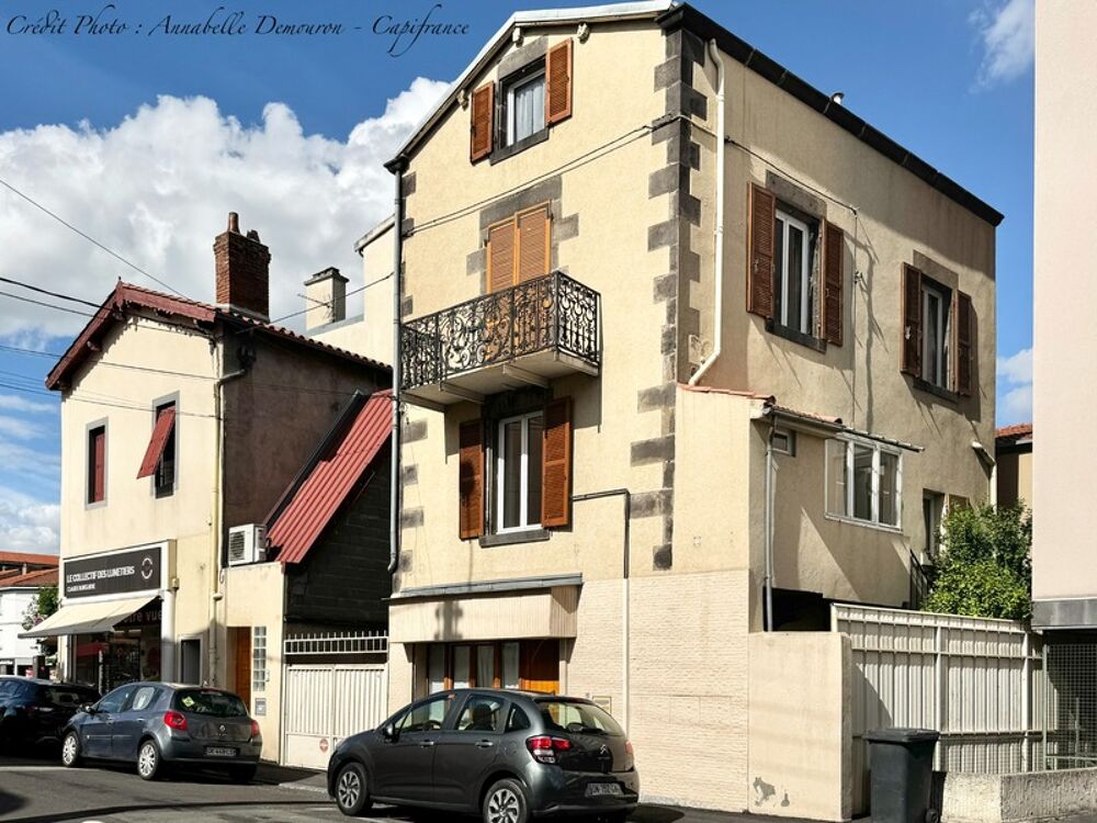 Vente Maison CLERMONT-FERRAND - ENSEMBLE IMMOBILIER DE DEUX MAISONS – GARAGE – COUR PRIVÉE – FORTE RENTABILITÉ Clermont ferrand