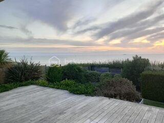  Propri�t�/ch�teau � vendre 7 pi�ces 195 m�