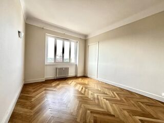  Appartement  louer 4 pices 106 m