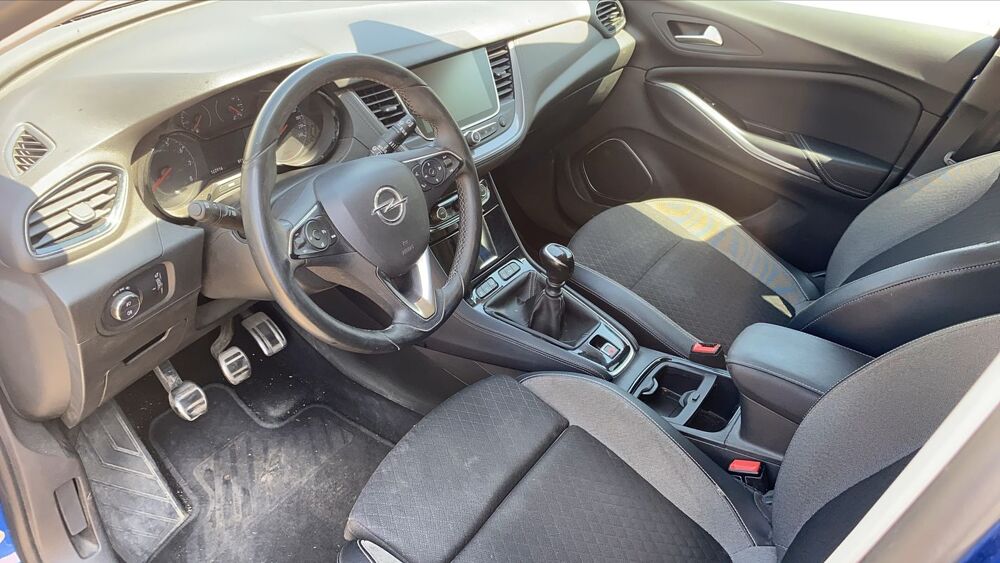 Grandland x 1.2 Turbo 130 Design Line 120 Ans 2019 occasion 34000 Montpellier