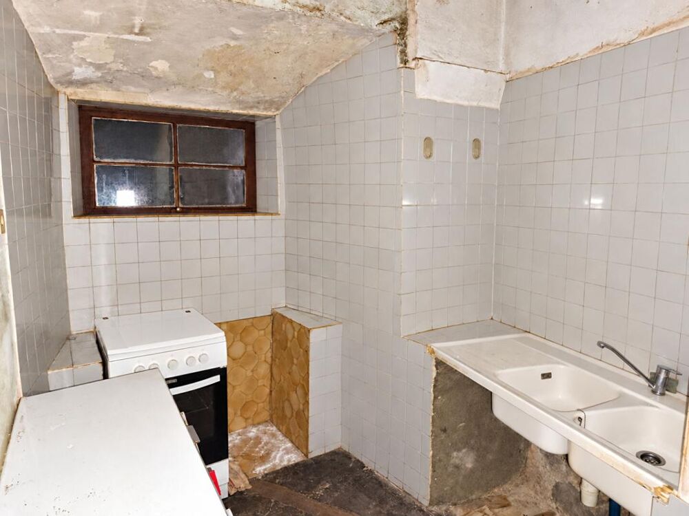 Vente Maison OUVEILLAN, coeur de village : MAISON DE 118 M² avec GRANGE - GARAGE DE 160 M² et GRENIER AMÉNAGEABLE Ouveillan