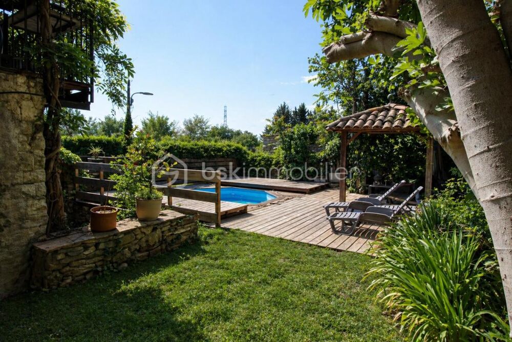 Vente Maison Maison en pierre atypique avec piscine et terrain de 9 506 m² – Commune de Mons Mons