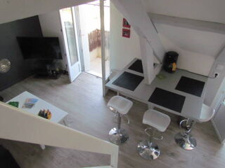  Appartement à louer 3 pièces 48 m²