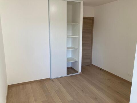  Appartement  louer 4 pices 86 m