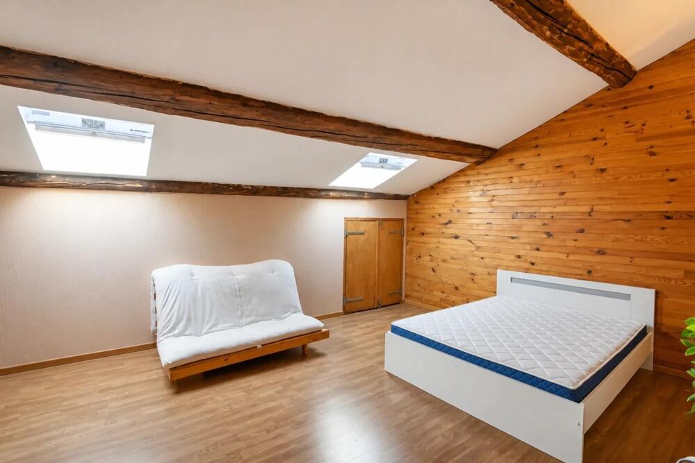 Vente Maison Immeuble de 7 pièces de 132 m² à Saint-Ambroix Saint ambroix
