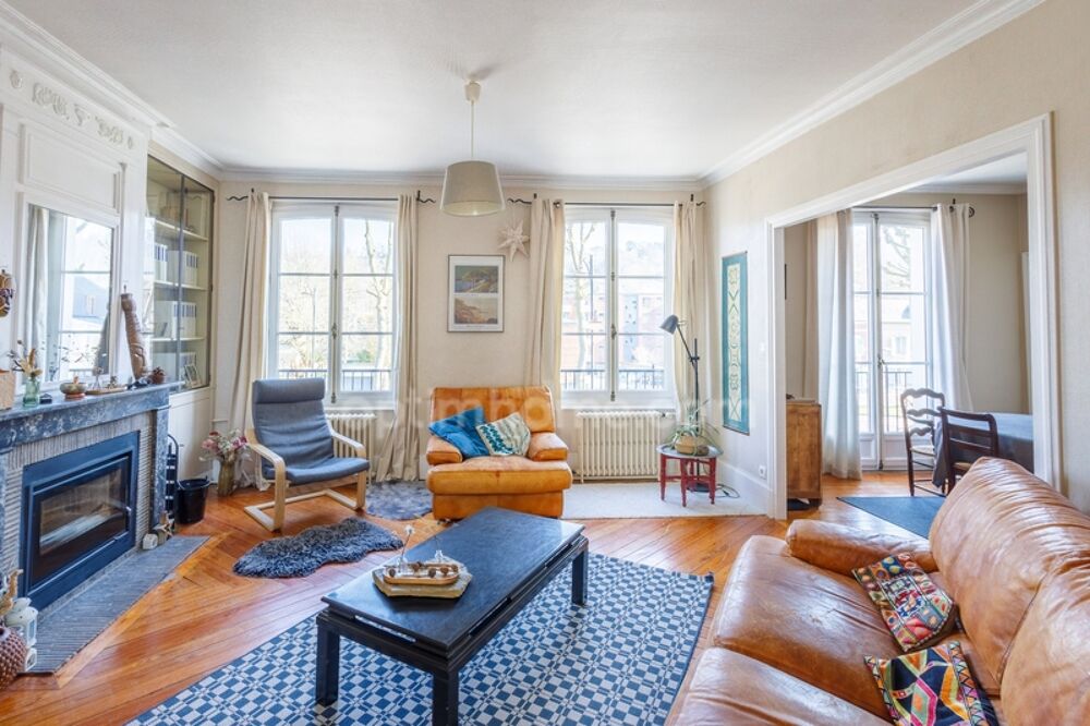 HONFLEUR  Maison bourgeoise - 389 m2 - 10 chambres - Terrain 570 m2 - Terrasse