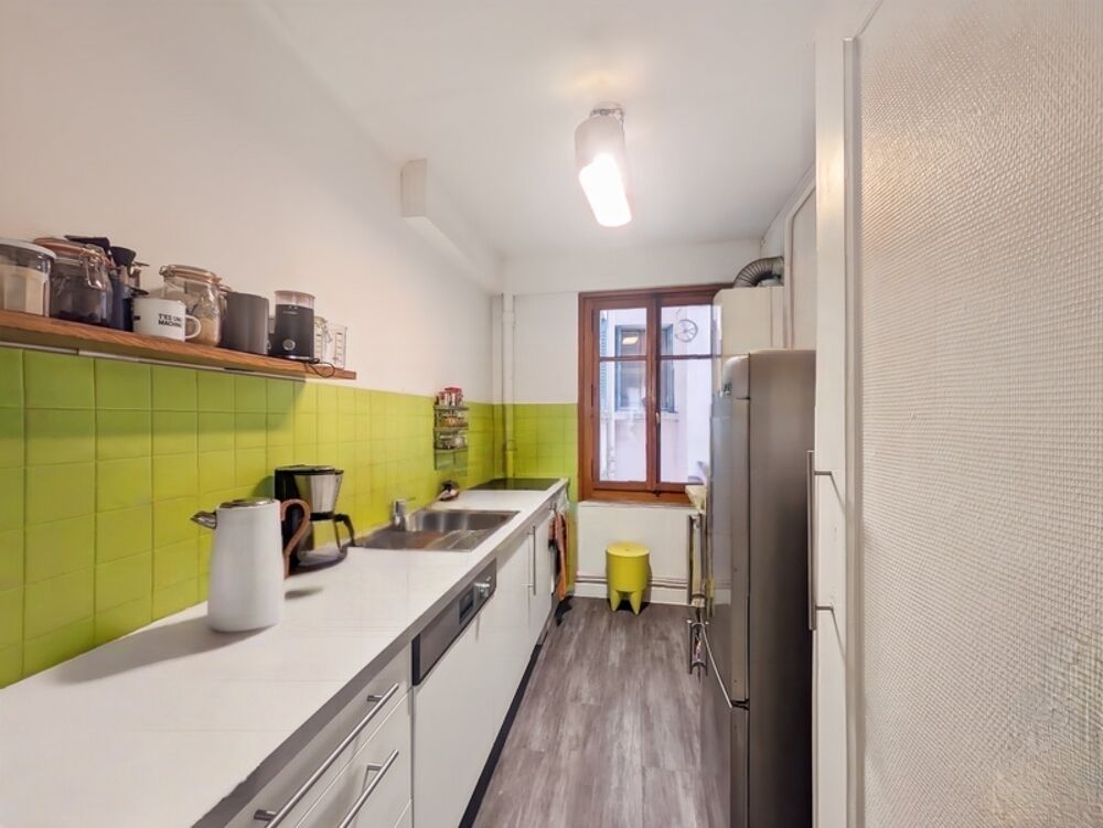 Vente Appartement Dpt Haute Savoie (74), à vendre EVIAN-LES-BAINS Appartement T3 de 78 m² au centre ville Evian les bains