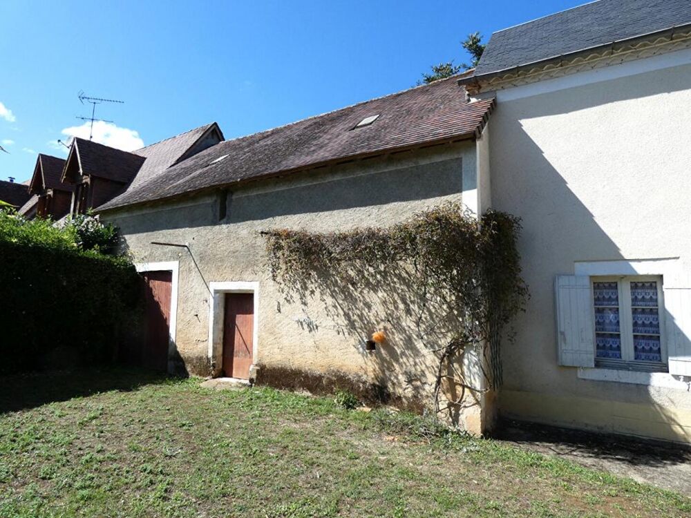 Maison 160 m2 / 4 chambres / 2 granges / terrain 3500m² environ