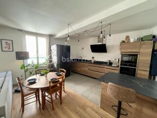  Duplex/triplex  vendre 3 pices 95 m
