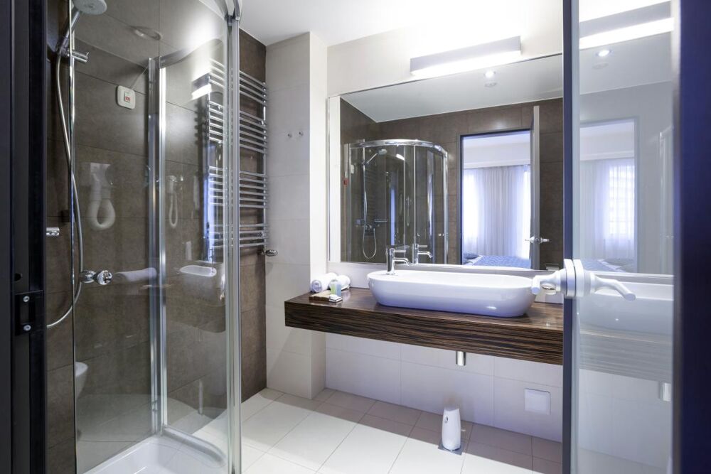 Vente Appartement * * 3 PIECES  - Proche Métro Ligne 13 Clichy