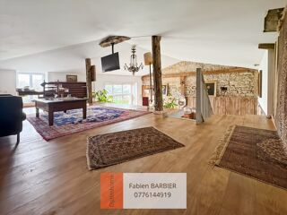  Maison � vendre 5 pi�ces 220 m�