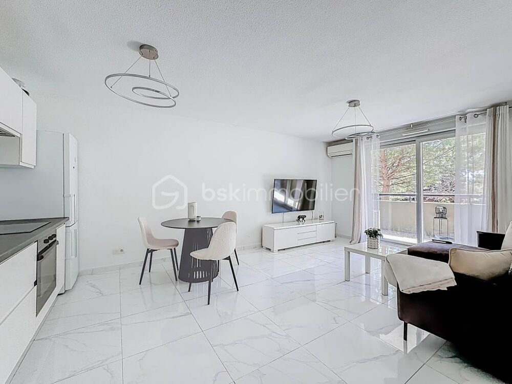 *** Magnifique Appartement T3 de 61m2 avec grande terrasse et garage à Montpellier Ovalie ***