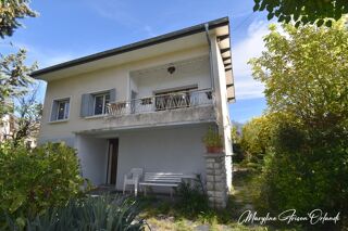  Maison  vendre 8 pices 150 m
