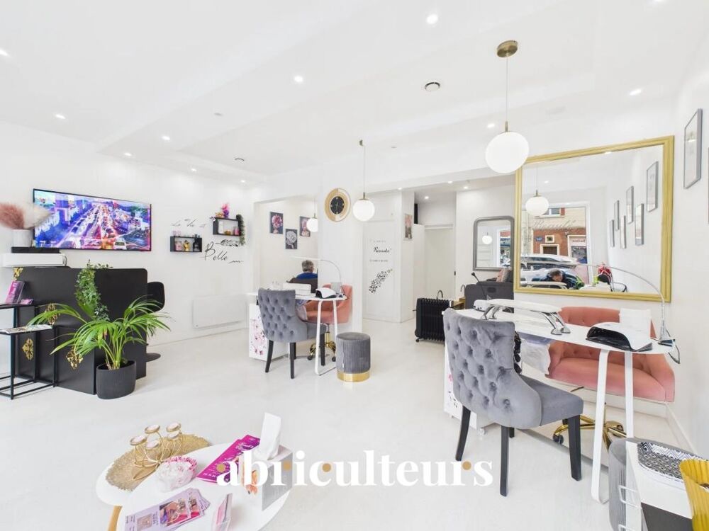   Murs commerciaux de 59 m² en centre-ville de Chartres – Belle opportunité d'investissement 