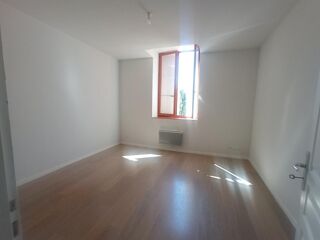 Location Appartement Appartement 72,89 m²  2 ch Saint simeon de bressieux