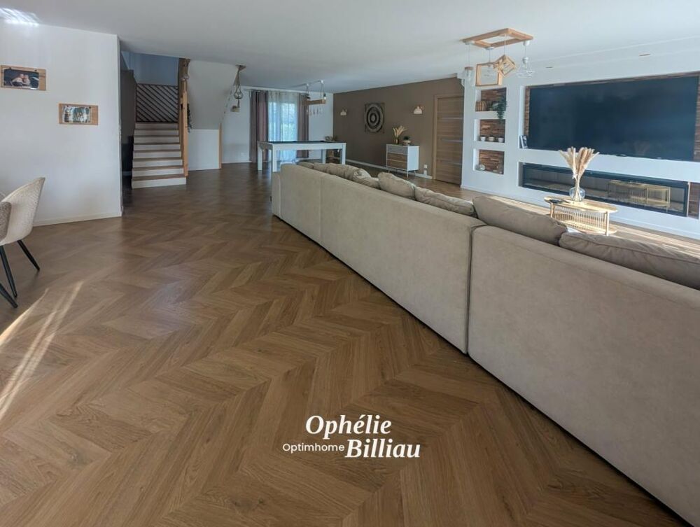 AIRE-SUR-LA-LYS  MAISON CONTEMPORAINE 2025  ENV. 250 M²  5 CHAMBRES  2 663 M²