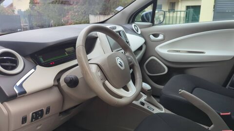 Zo&eacute; R240 Life - Entretien constructeur 2015 occasion 92000 Nanterre