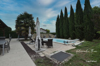  Maison � vendre 10 pi�ces 330 m�