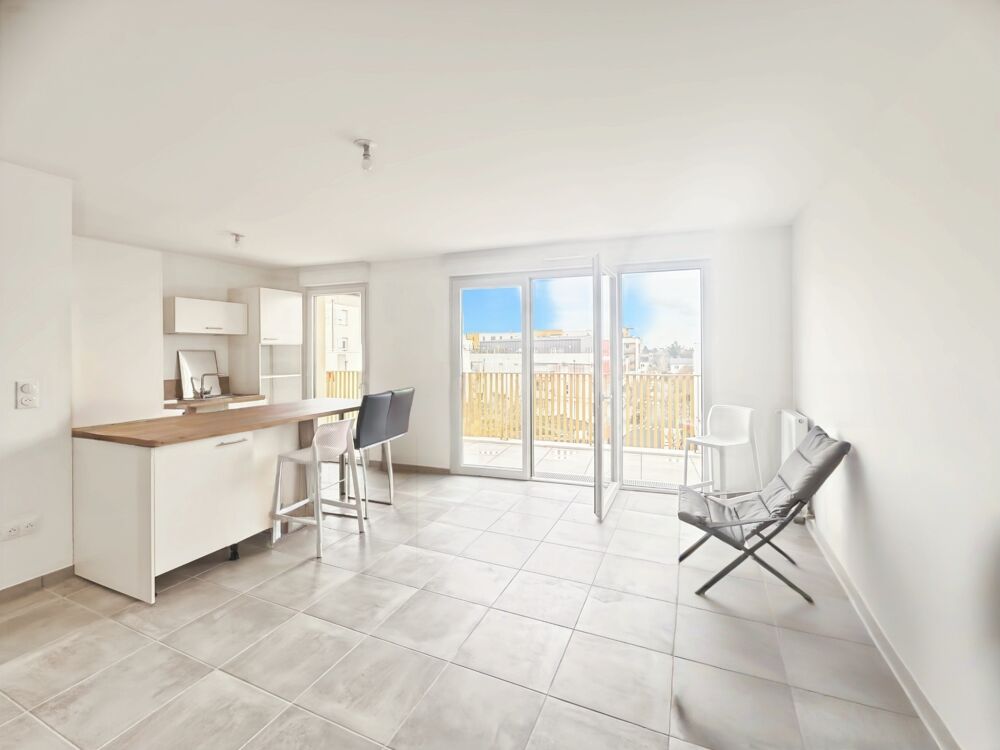 Vente Appartement Angers /Ponts de Cé : Appartement T3 lumineux récent avec terrasse de 11,50 m2 et parking Les ponts de ce
