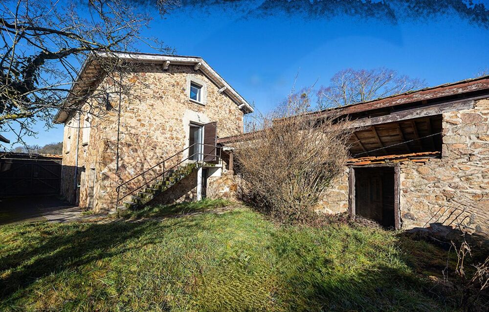 Vente Maison Corps de ferme sur 990 m² de terrain Longessaigne