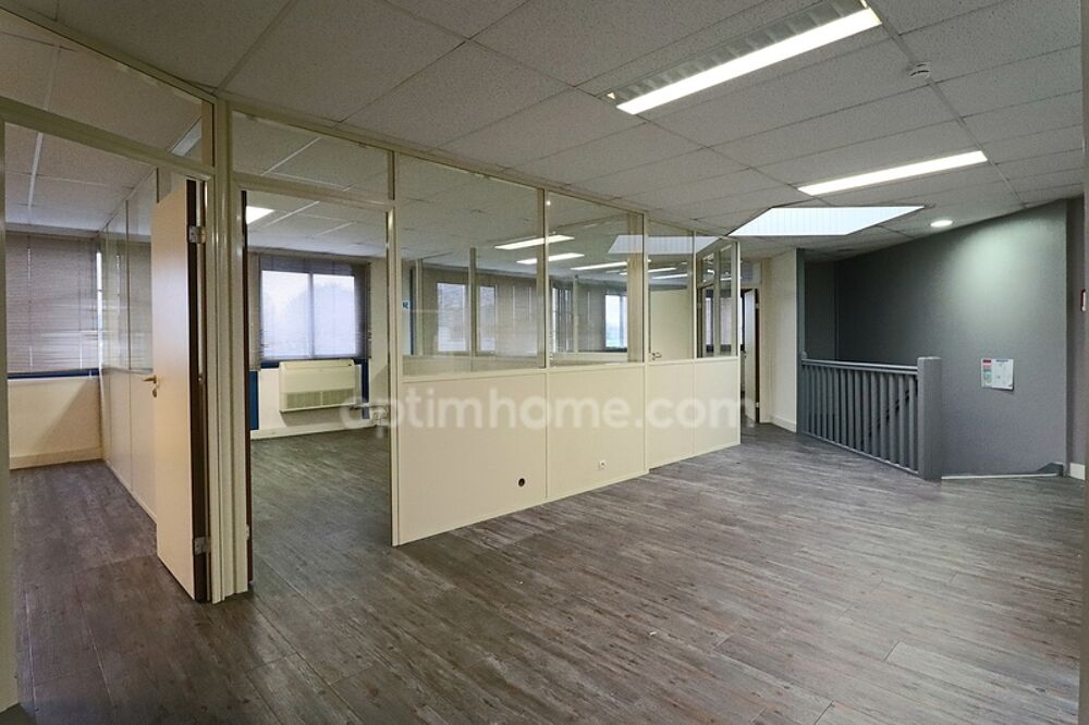  Local d'activité + Bureaux ~ 250 m² à Croissy-Beaubourg (77183) Croissy beaubourg