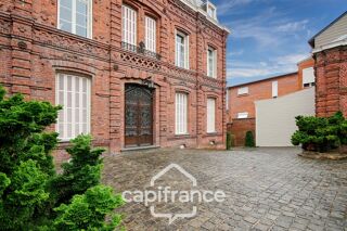  H�tel Particulier � vendre 15 + pi�ces 570 m�