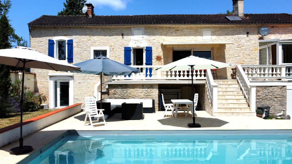 Maison en pierre rénovée 230 m² - 6 chambres - piscine - terrain 5 000 m² à 10 min de Cahors