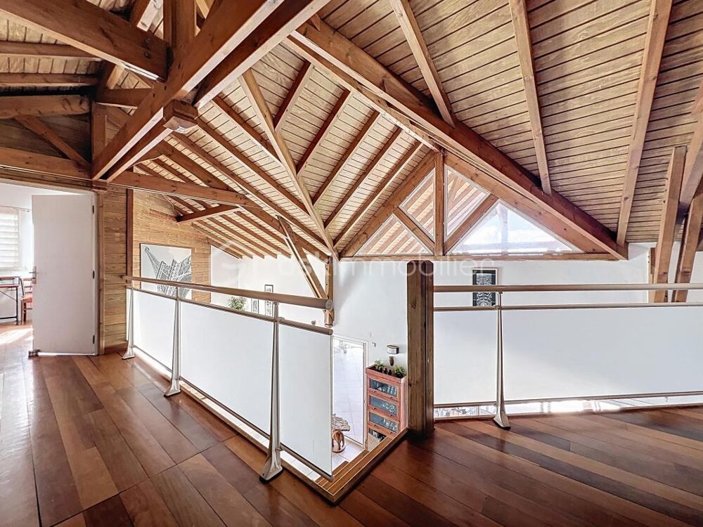 � vendre  Villa Sainte-Anne (97180)