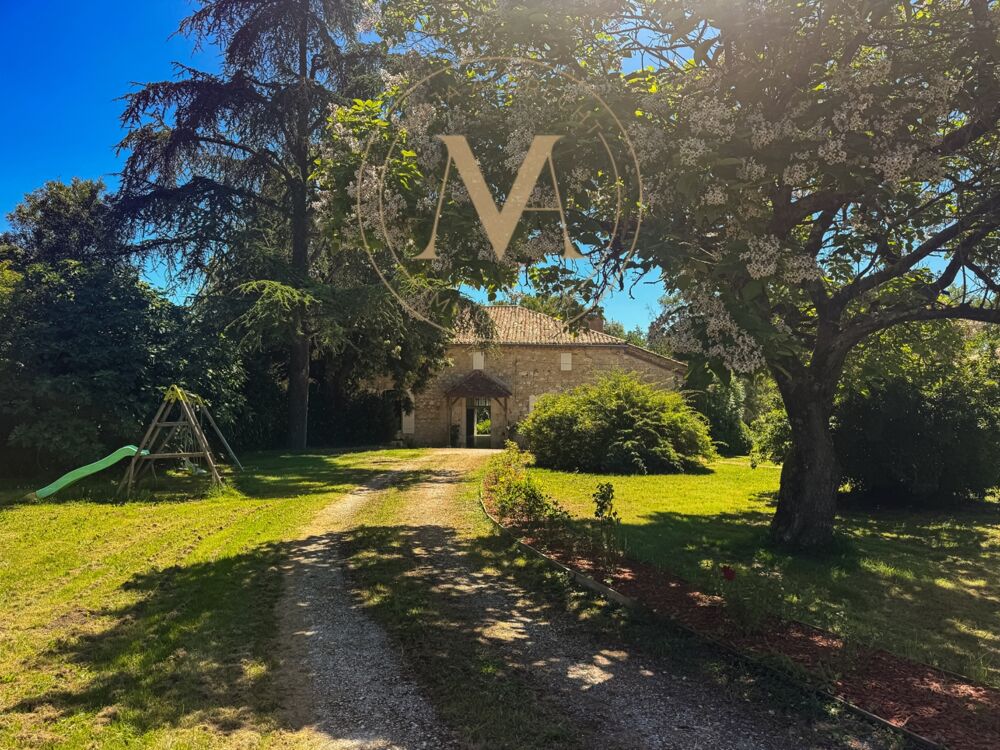 à vendre  Propriété/château Caudecoste (47220)