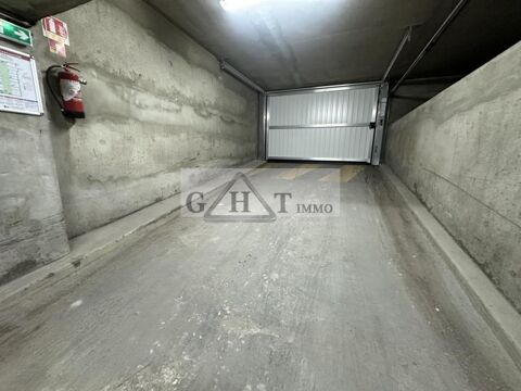   PLATEAU PARKING PRIVATIF 