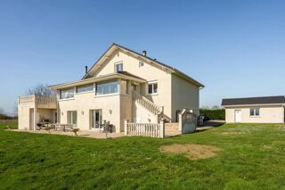  Maison � vendre 14 pi�ces 450 m�