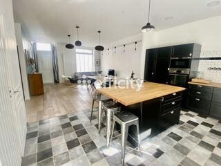  Maison � vendre 8 pi�ces 207 m�
